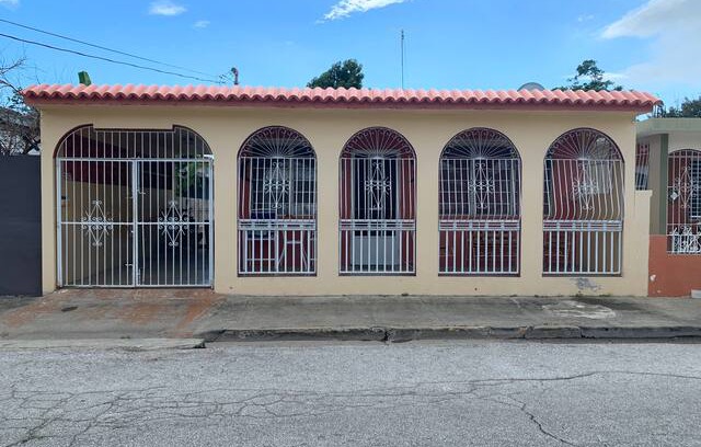 Coamo House | Coamo Downtown