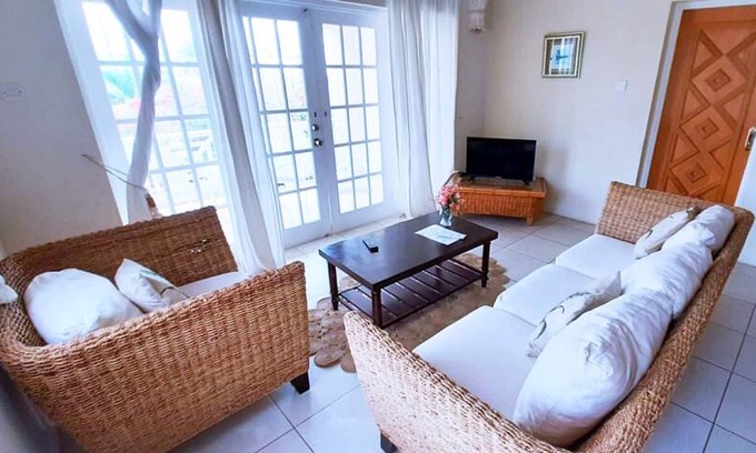 Scarborough Apartment | Ocean Breeze Apartments 2 Bedrooms x 2 Single Beds