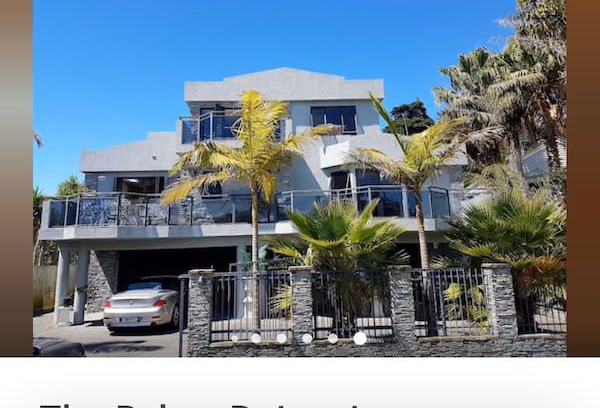 Tindalls Beach Resort | Palms on tindalls Lodge