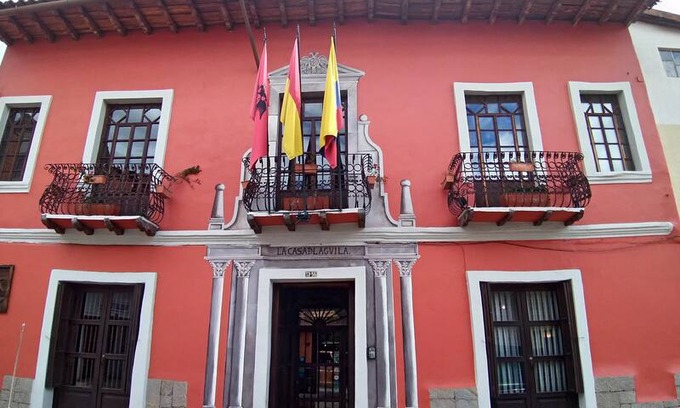 Cuenca Hostel | Vive el Espíritu de Cuenca en Casa del Aguila
