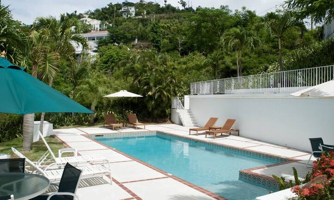 Estate Bakkero Villa | Captain's Walk Secluded Hillside Villa