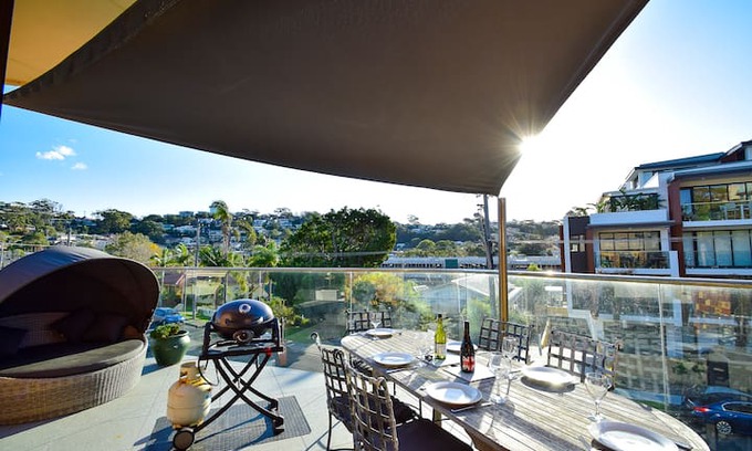 Terrigal Apartment | Terrigal Studio 8B - 150m walk to Terrigal beach