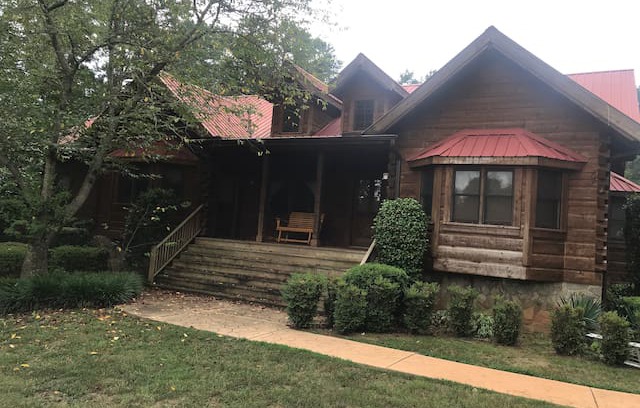 Kannapolis Cabin | Cabin in the woods with stocked pond