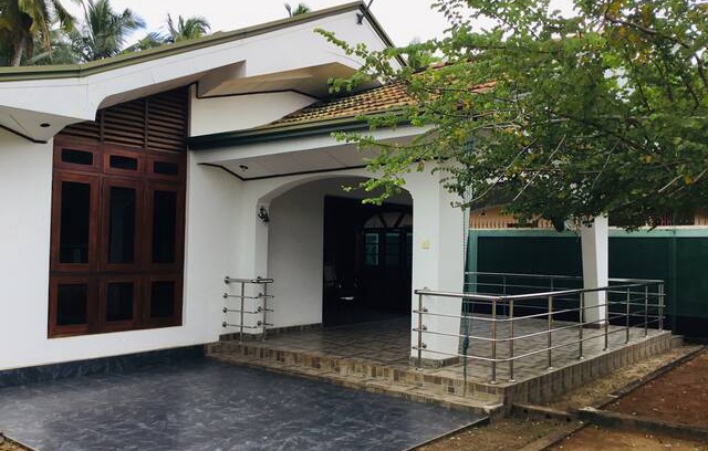 Wennappuwa House | KERL - Waikkal