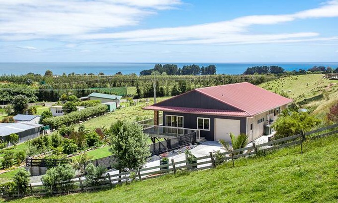 Te Kaha House | Te Kaha Magic