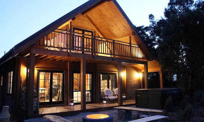 Ohakune Ski Chalet | The Bavarian Chalet.