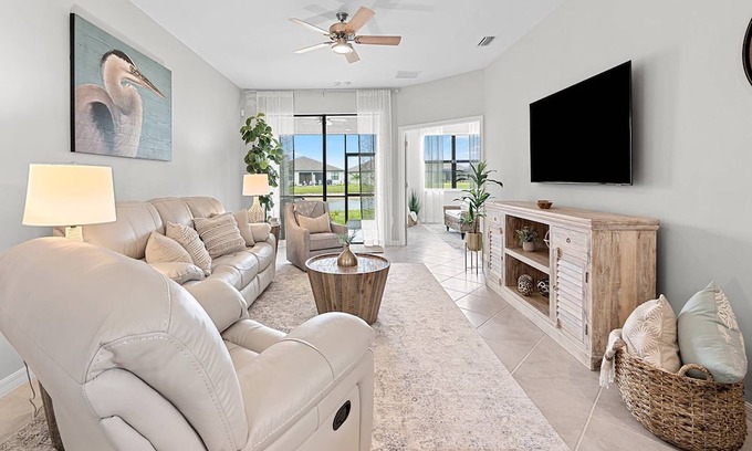 Port Charlotte House | NEW Build! Beautiful Bonito Way - Luxury home nestled in El Jobean! Fishing, Beaches, Pier, Ramp