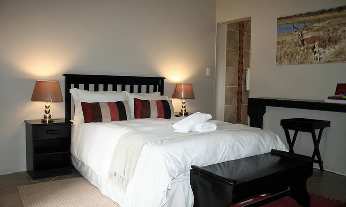 Swakopmund Bed & Breakfast | Sesriem Double Room - Serviced room with kitchenette, 2 guests, in Swakopmund