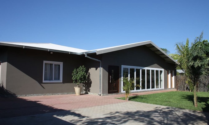 Tsumeb Bed & Breakfast | Haus Mopanie