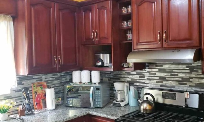 New Hope House | Mini Cozy Lodging