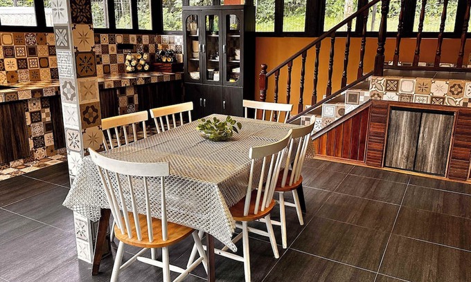 Kampung Besar Cottage | Charming Nature Kampung Home for Family Getaways