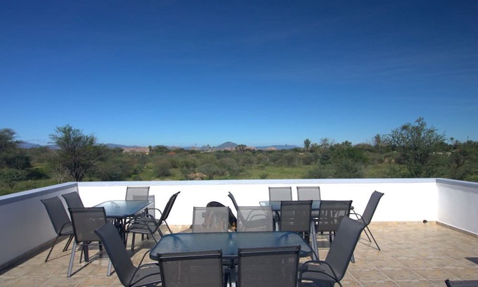 Omaruru Hotel | Little Bush Guesthouse