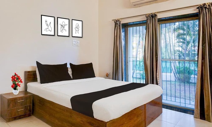 Khandala House | Luxury Stays at Khandala With Hill View