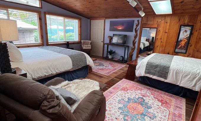 Volcano Apartment | Aloha Junction Guesthouse Suites, stay and explore Kilauea Volcano Hawaii