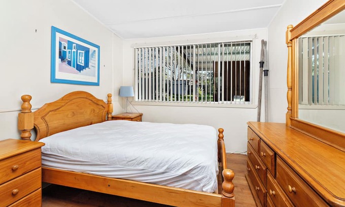 Shoalhaven Heads House | River Road Cottage, Shoalhaven Heads. Early check in, late check out !