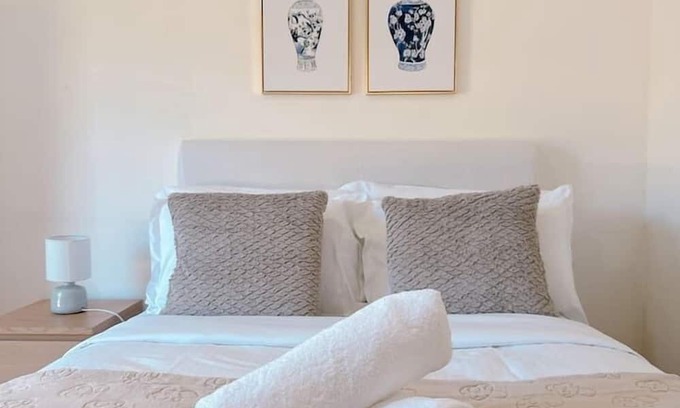 Sunnybank Hills Apartment | Comfy unit near Garden city Westfield w/Parking