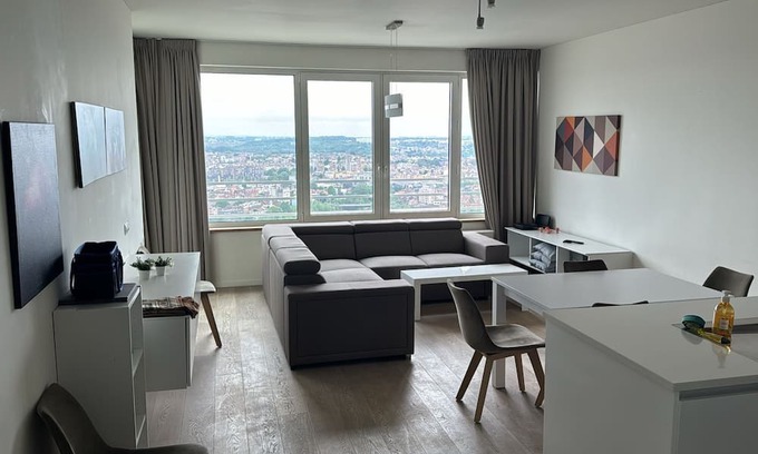 Northern Quarter Apartment | Room in City view apartment in Brussels Center