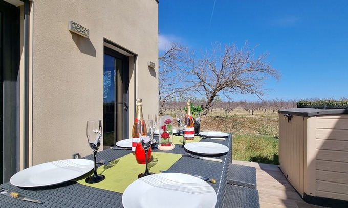 Claira Villa | Villa 2 Chambres 6 Couchages Pour Vacances au Soleil Proche mer et Montagne