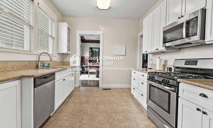 Downtown Riverside House | Citrus Haven Residences on Orange St #41988