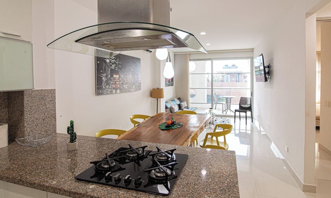 Manga Apartment | Guest Friendly 2-bedroom 2BA Apartment in brilliant Cartagena with AC, WiFi