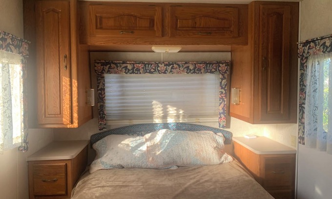 Tellico Plains House | Pets welcome! Don't leave the fur babies at home!