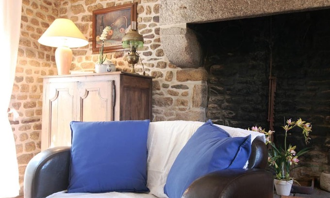 Saint-Loup Cottage | Gite Saint-Loup, 2 bedrooms, 5 persons