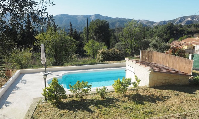 Roquevaire House | Maison Climatisée 6 Pers, Piscine et vue Garlaban