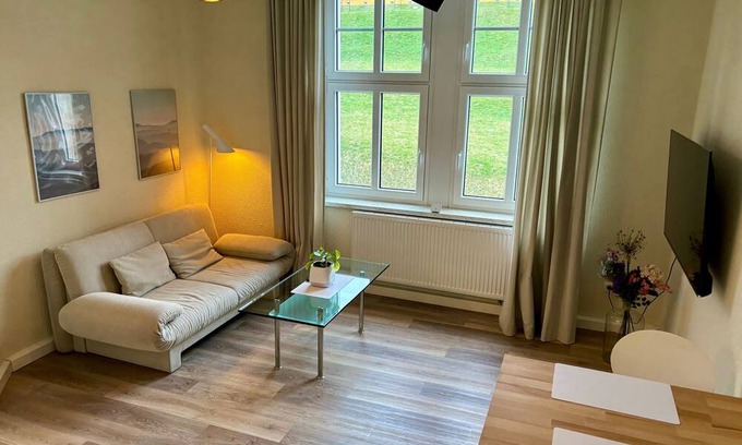 Sebnitz Apartment | Gemütliche Ferienwohnung in der Dress Villa Sebnitz Direkt am Bahnhof