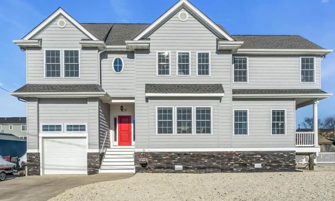 Bayville House | Exclusive Waterfront Rental with Complimentary three Jet Ski Ultimate Summer Fun