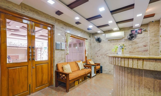 Triplicane Hotel | OYO Park Royal