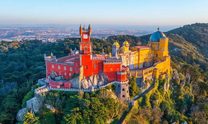 Sintra Other | Unique Luxurious 17-Century Smart Chapel in Center