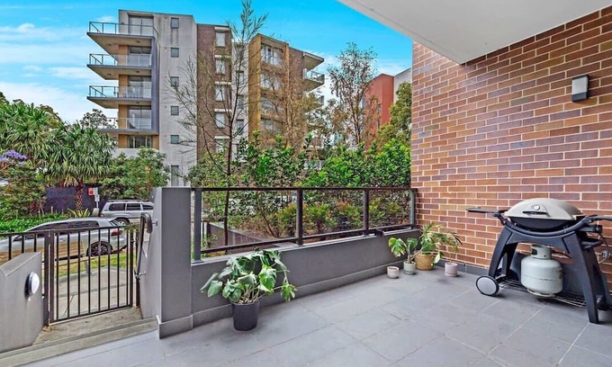 Botany Apartment | MetaWise⏐Botany⏐Cozy 2 Bedroom Oasis w Parking