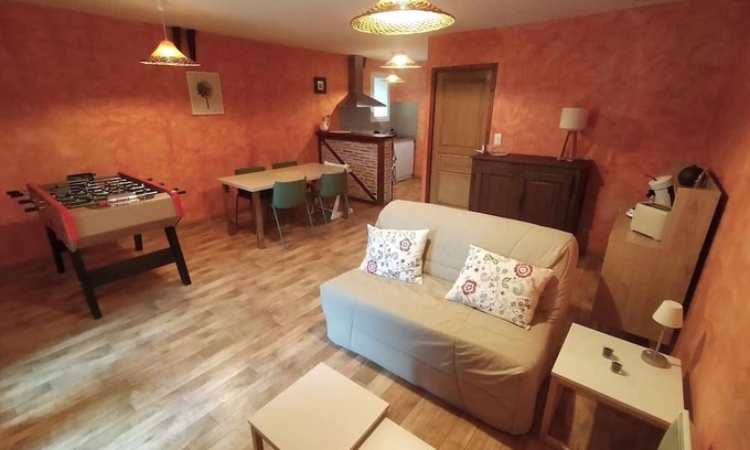 Lissac-et-Mouret House | Chambre et Espace de vie à la Campagne