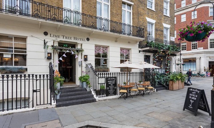 Vincent Square Apartment | Regency Street II by onefinestay