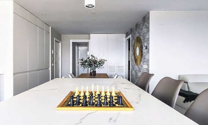 Les Corts Apartment | 3BR Luxury high floor & Terrace near L'illa - Max