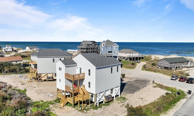 Rodanthe House | Ocean Views, Sun Deck, Fido Friendly, Gorgeous Hatteras Island!