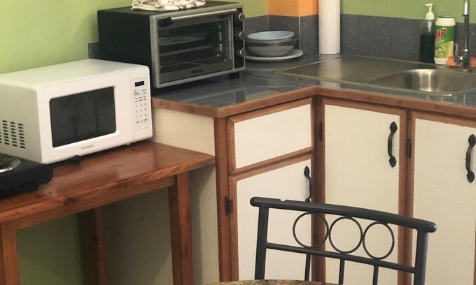 Downtown Apartment | Cozy airconditioned self contained room