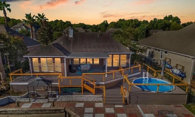 Seven Coves House | Getaway on Lake Conroe Canal perfect for water sports and fishing