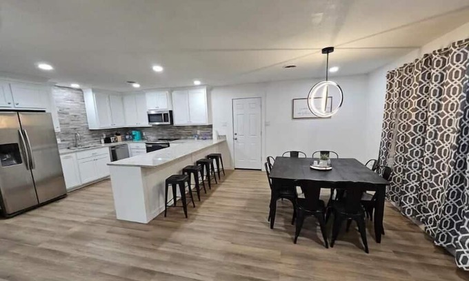 Odessa House | Home away from home