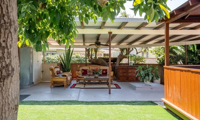 Inglewood House | *SOFI Stadium* Meditation Retreat * Outdoor Living