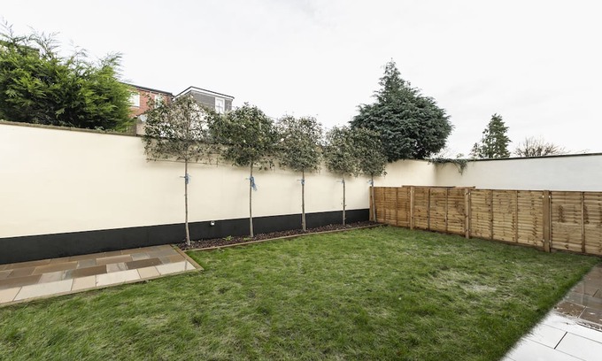 Enfield Apartment | Vineyard Court Flat 1