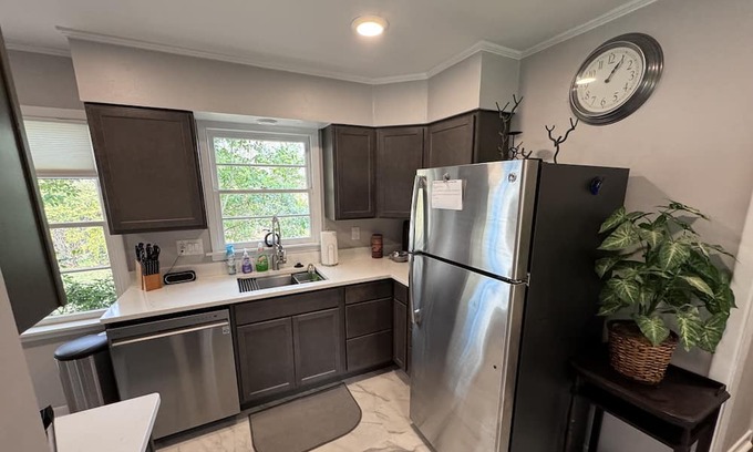 Nacogdoches House | The Guesthouse at Casa Colina