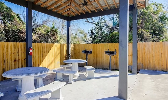 Sulphur House | Well-Appointed Rooms! Close to Creole Nature Trail Adventure Point