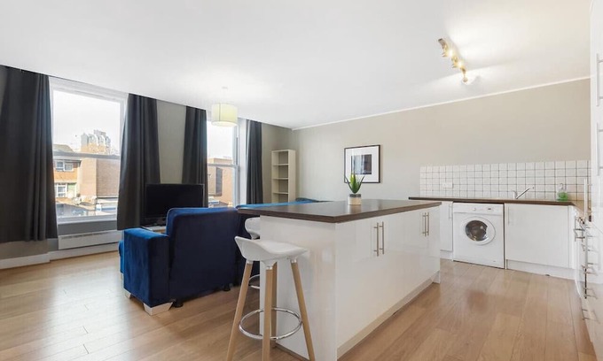 Stockwell Apartment | 2 bedroom flat Central London