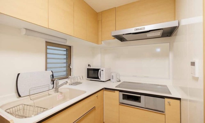 Iwamotocho House | HO1 - Hotaku House Akihabara HO1 / Chiyoda-ku Tokyo