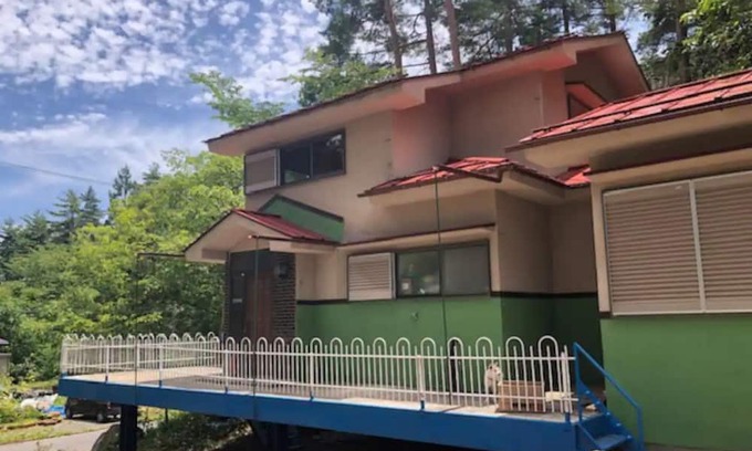 Azumino House | Vacation rental in Azumino Hot springBBQ stand / Azumino Nagano
