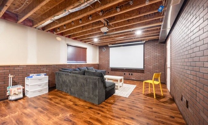 Wyoming House | Cozy, Modern Home in GR