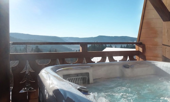 Liezey Ski Chalet | Chalet Spa n5 Panoramic Mountian View