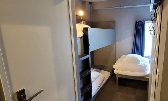Minamiotsuka Apartment | Triple room bunk bed single bed / Toshima-ku Tokyo