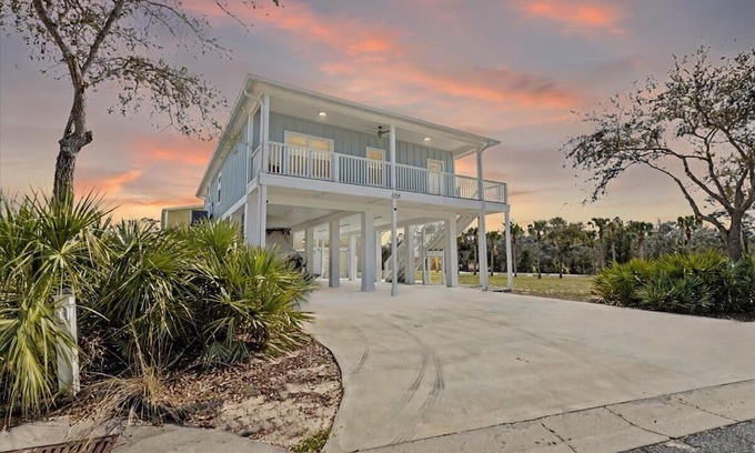 Steinhatchee House | Wait' N Sea - Vacation Home Steinhatchee Florida